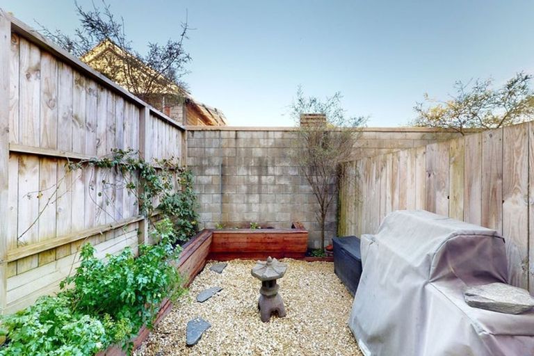 Photo of property in 31u6 Princess Terrace, Newtown, Wellington, 6021