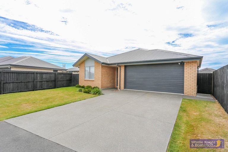 Photo of property in 7 Sharman Place, Wigram, Christchurch, 8042
