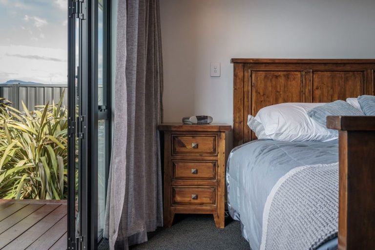 Photo of property in 54 Sherwin Avenue, Albert Town, Wanaka, 9305