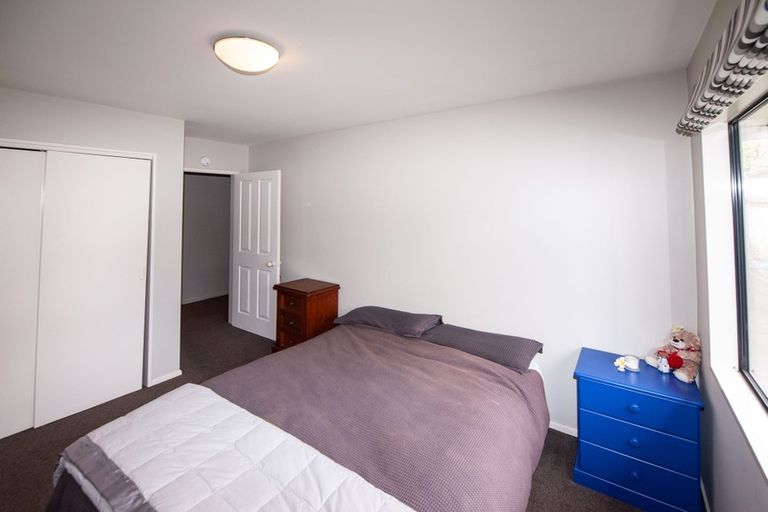 Photo of property in 2 Furlong Crescent, Churton Park, Wellington, 6037