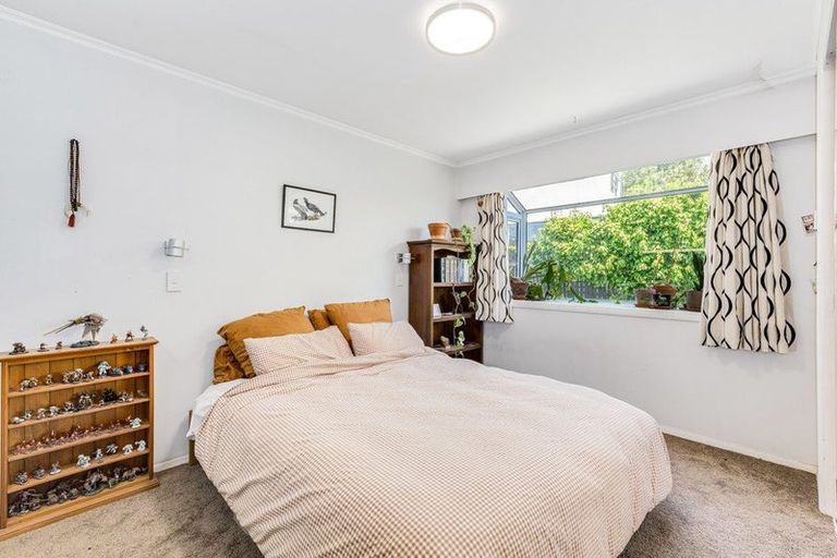 Photo of property in 7 Krishna Way, Khandallah, Wellington, 6035