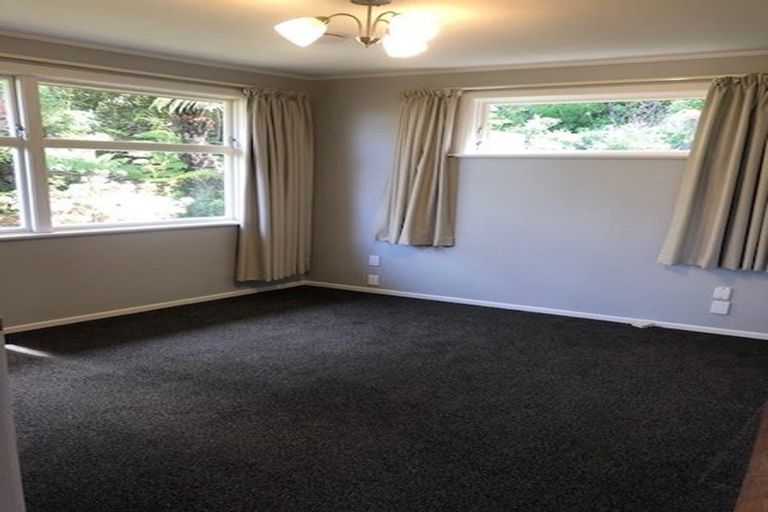 Photo of property in 8 Branscombe Street, Johnsonville, Wellington, 6037