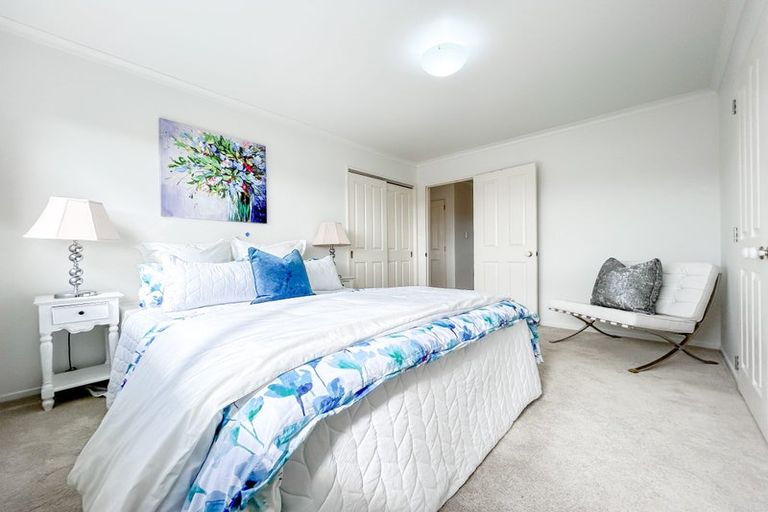 Photo of property in 11 Amherst Place, Albany, Auckland, 0632