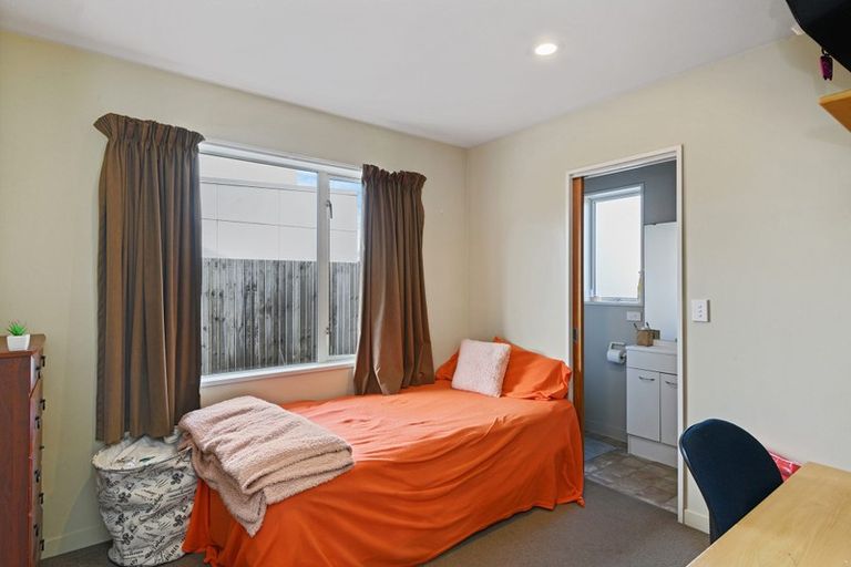 Photo of property in 22 Rex Street, Riccarton, Christchurch, 8041