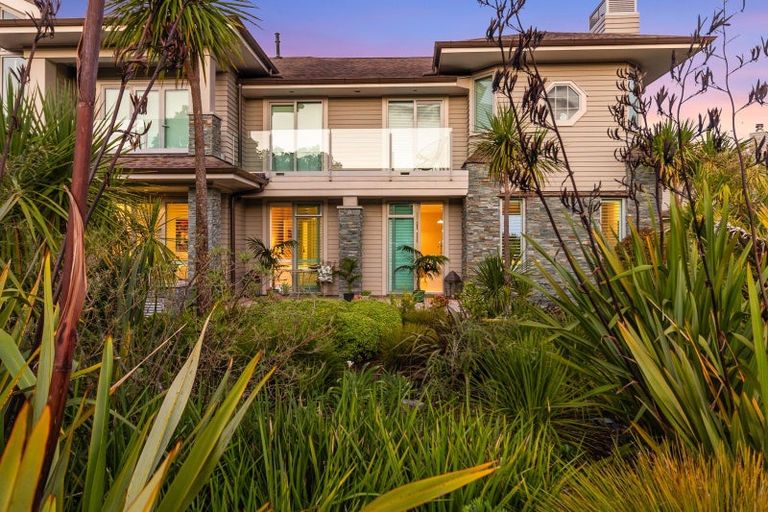 Photo of property in 7 Little Compton Mews, Snells Beach, 0920