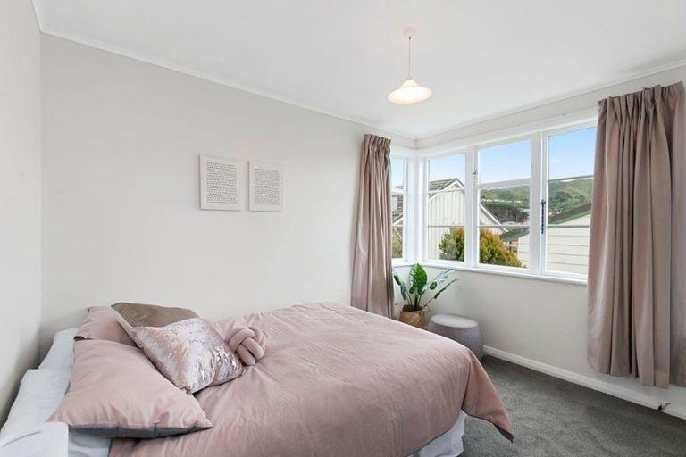 Photo of property in 37f3 Bould Street, Johnsonville, Wellington, 6037