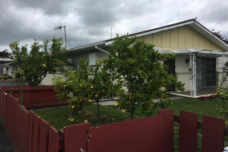 Photo of property in 1/15 Peddie Street, Taradale, Napier, 4112