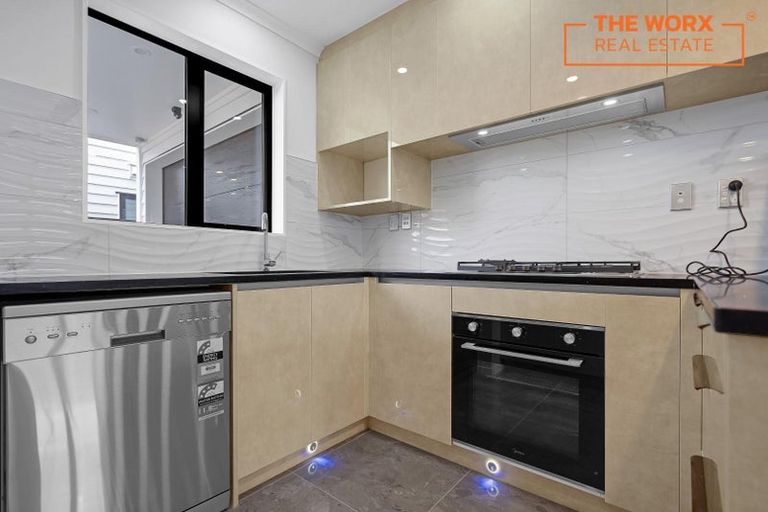 Photo of property in 31a Harwood Crescent, Otara, Auckland, 2023