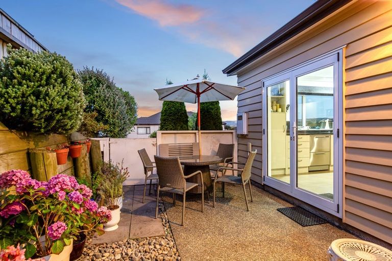 Photo of property in 66 Staithes Drive North, Whitby, Porirua, 5024