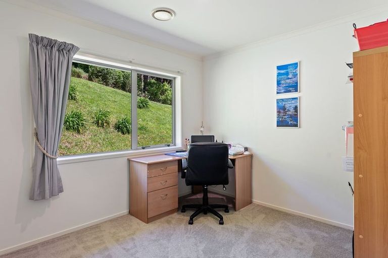 Photo of property in 48 Eucalyptus Way, Nikau Valley, Paraparaumu, 5032
