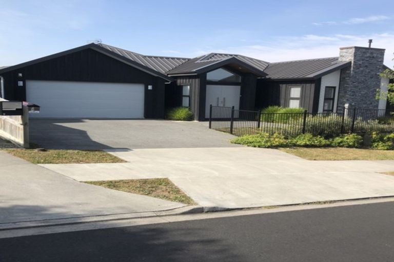 Photo of property in 4 Longbow Terrace, Flagstaff, Hamilton, 3210