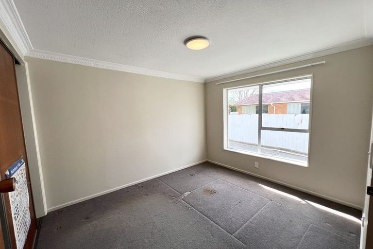 Photo of property in 16 Ansonby Street, Russley, Christchurch, 8042