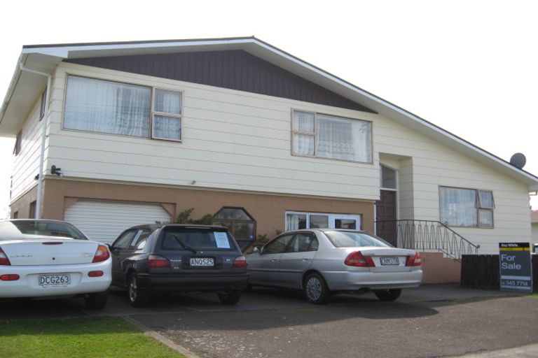 Photo of property in 4 Oxford Road, Springvale, Whanganui, 4501