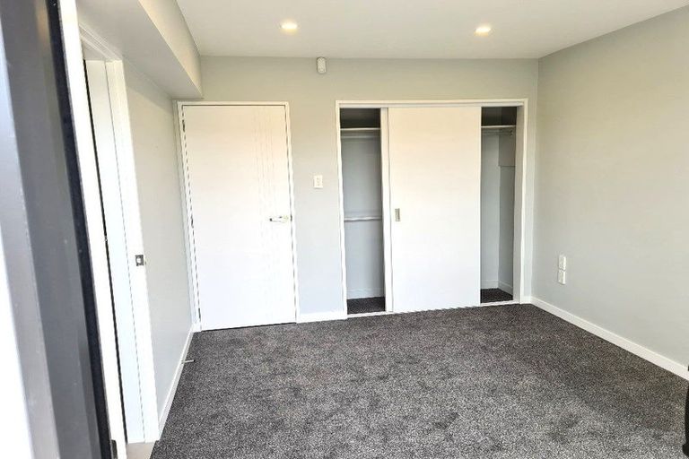 Photo of property in 4/28 Ludlow Terrace, Totara Vale, Auckland, 0627