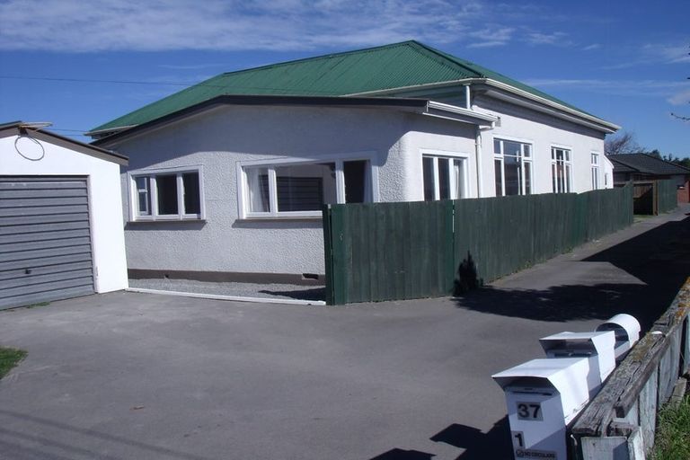Photo of property in 37 Wrights Road, Addington, Christchurch, 8024