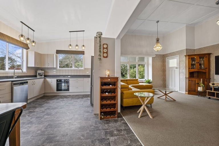 Photo of property in 204 Regan Street, Stratford, 4332