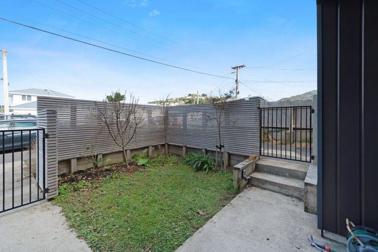 Photo of property in 20u5 Trent Street, Island Bay, Wellington, 6023