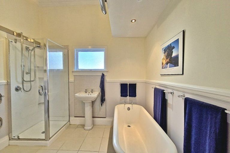 Photo of property in 129 Union Street, Foxton, 4814