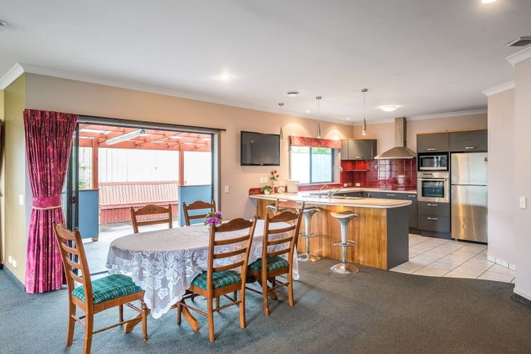 Photo of property in 5 Roseash Lane, Levin, 5510