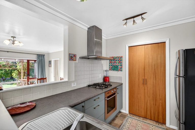 Photo of property in 33 Venice Street, Martinborough, 5711