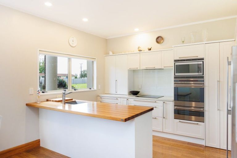 Photo of property in 1096 Lockwood Road, Kairanga, Palmerston North, 4475