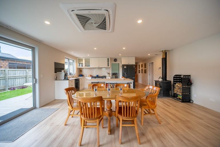 Photo of property in 61 Orbell Crescent, Te Anau, 9679