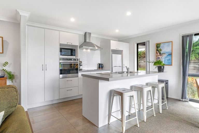 Photo of property in 30 Owens Road, Waiuku, 2123