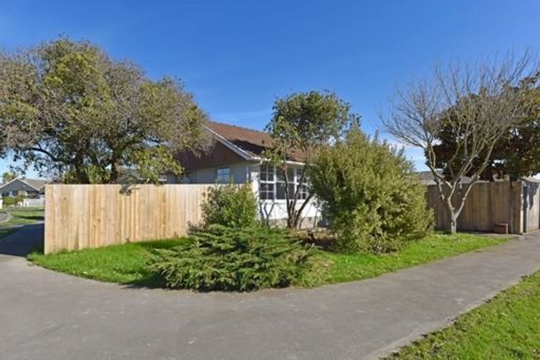 Photo of property in 23 Clydesdale Street, Woolston, Christchurch, 8062