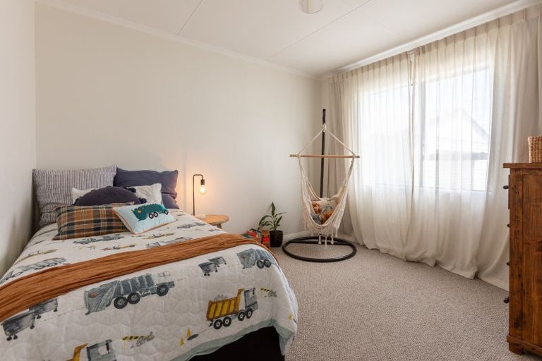 Photo of property in 12 Thyra Street, Dannevirke, 4930