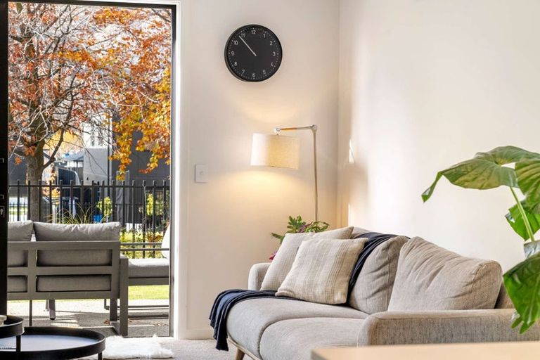 Photo of property in 28 Wallis Drive, Cromwell, 9310