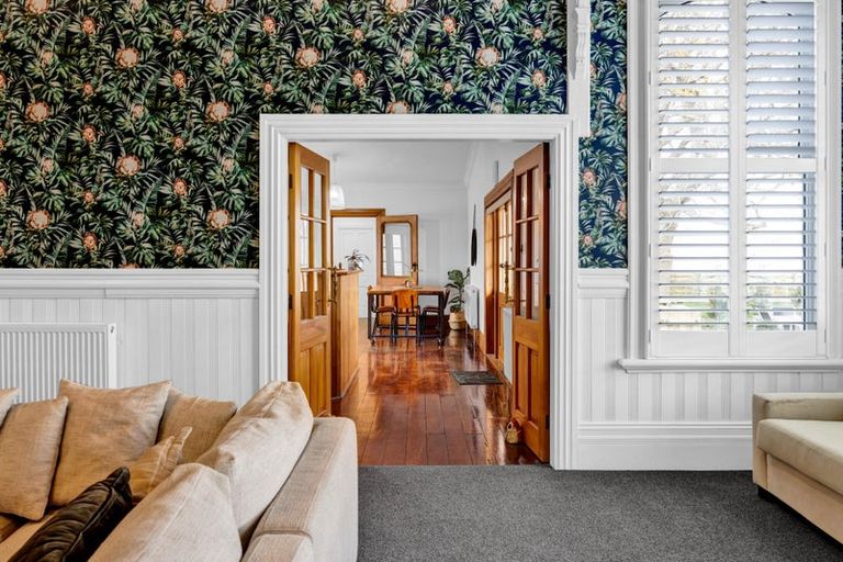 Photo of property in 76 Turuturu Road, Hawera, 4674