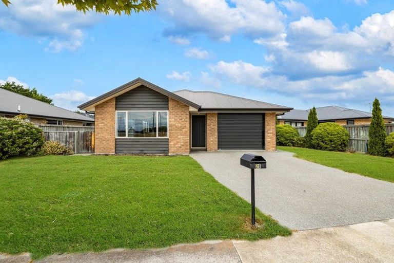 Photo of property in 28 Streamside Terrace, Kaiapoi, 7630