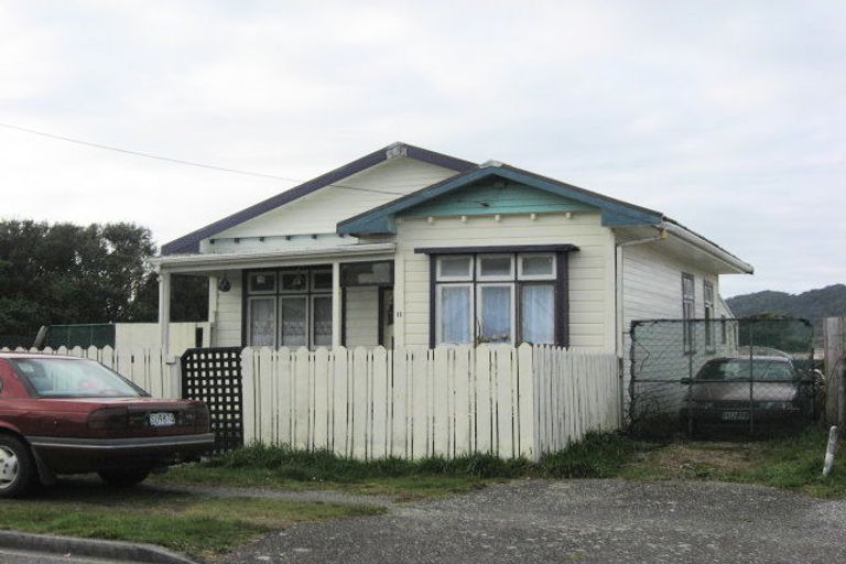 Photo of property in 11 Coakley Street, Blaketown, Greymouth, 7805