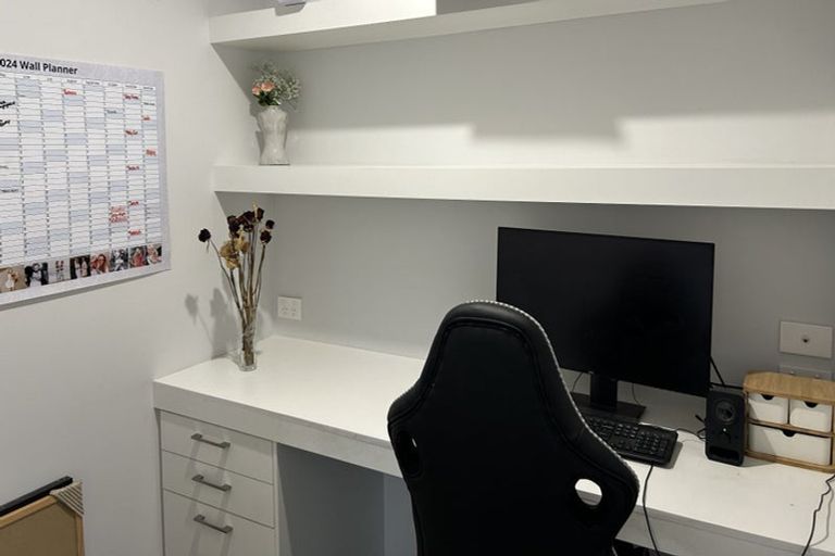 Photo of property in 1 Fountain Place, Rolleston, 7614