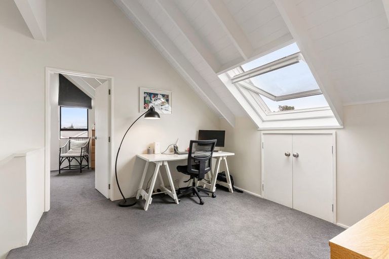 Photo of property in 2/2 Lytton Street, Devonport, Auckland, 0624