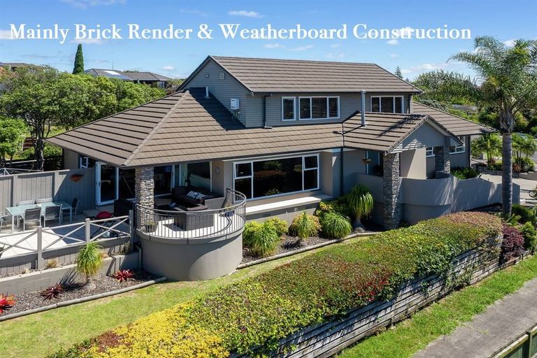 Photo of property in 21 Coates Road, Cockle Bay, Auckland, 2014