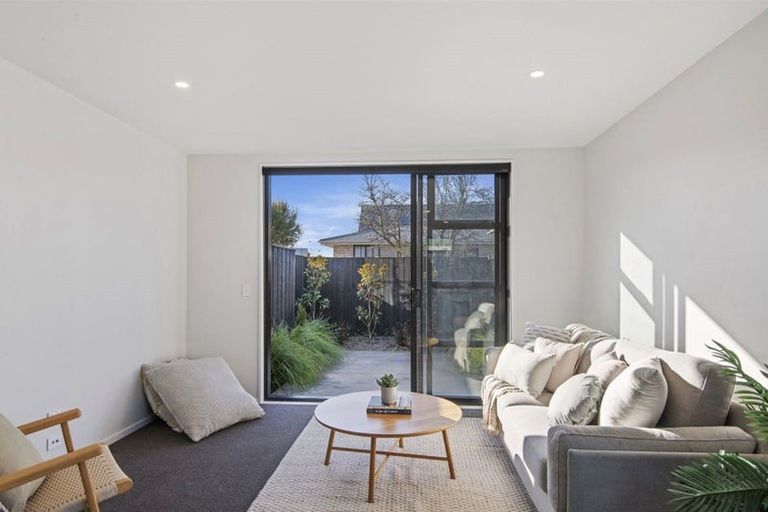 Photo of property in 2/68 Barbour Street, Waltham, Christchurch, 8011