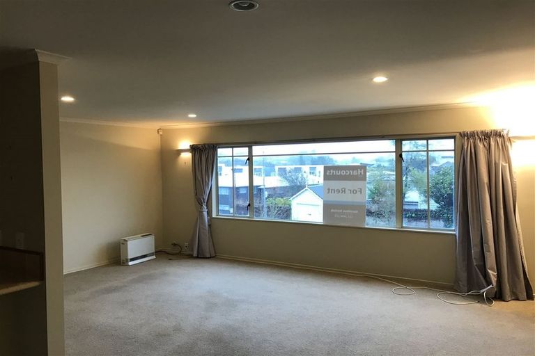 Photo of property in 1u2 Palmerston Street, Hamilton Central, Hamilton, 3204