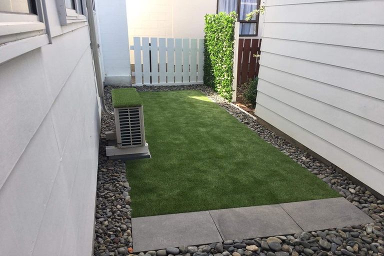 Photo of property in 2/3 School Road, Plimmerton, Porirua, 5026