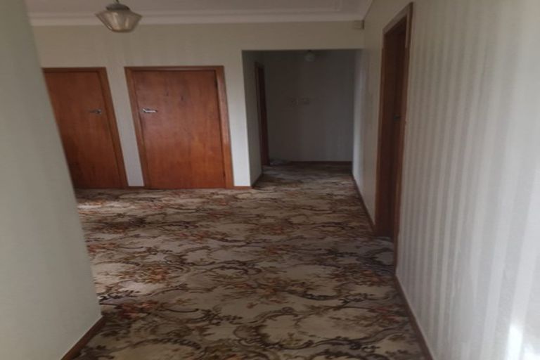 Photo of property in 14 Fraser Road, Papatoetoe, Auckland, 2025