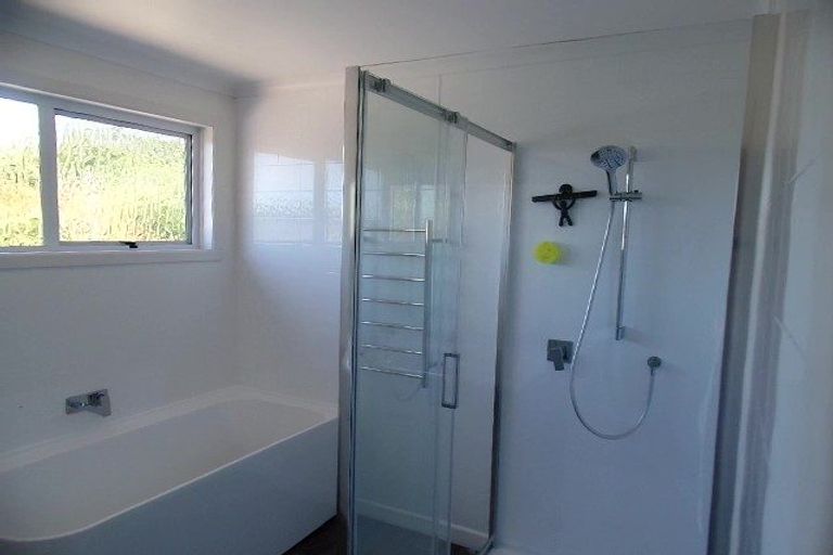 Photo of property in 25 Durham Avenue, Welbourn, New Plymouth, 4312