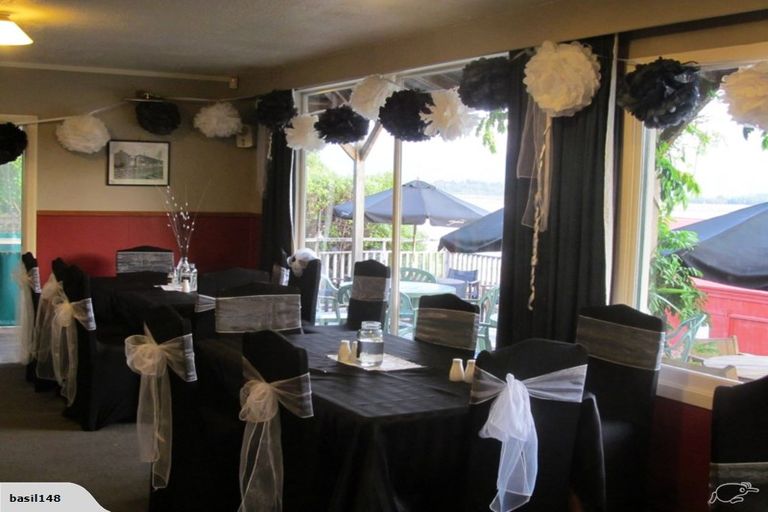 Photo of property in 40 Koe Street, Moana, 7872