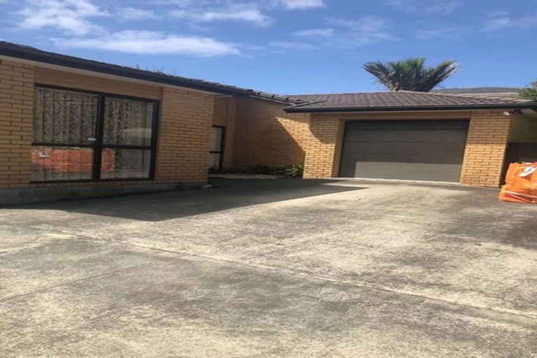 Photo of property in 44 Miro Street, New Lynn, Auckland, 0600