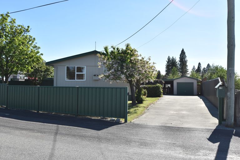 Photo of property in 38 Tekapo Drive, Twizel, 7901
