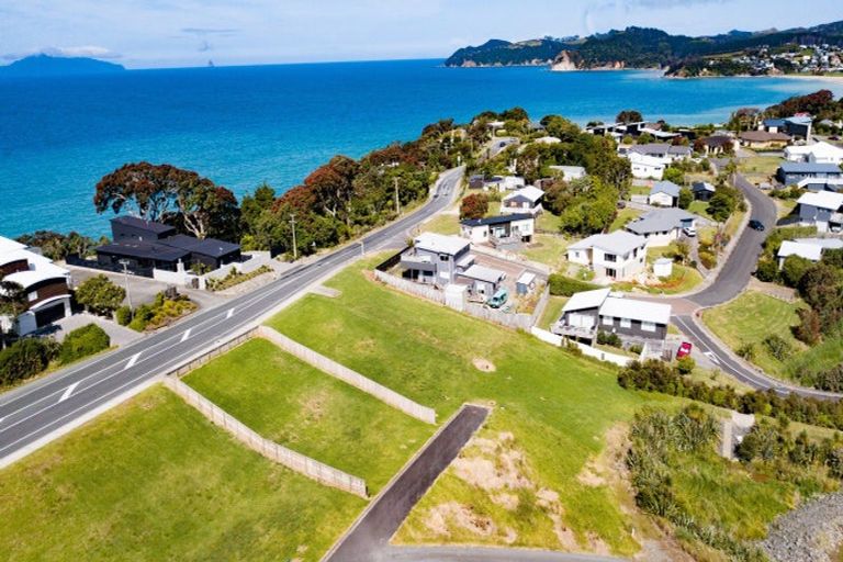 Photo of property in 11 Milky Way, Langs Beach, 0582