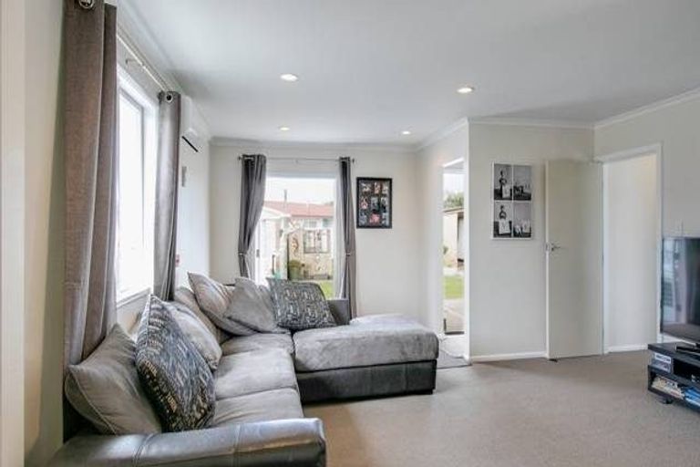 Photo of property in 7 Merton Crescent, Pirimai, Napier, 4112