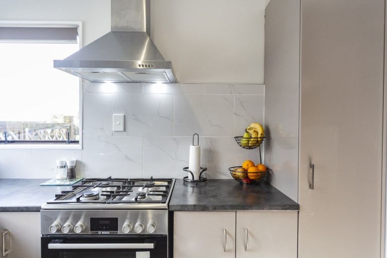 Photo of property in 32b Somerset Crescent, Highbury, Palmerston North, 4412