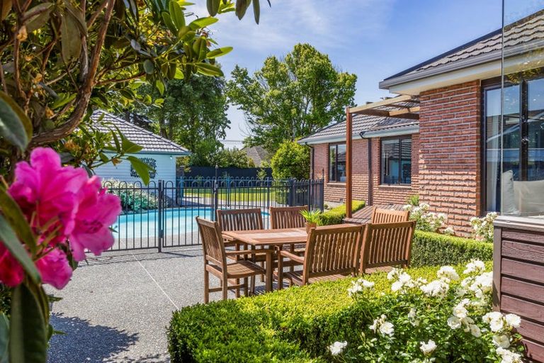 Photo of property in 168 Cashmere Road, Hoon Hay, Christchurch, 8025