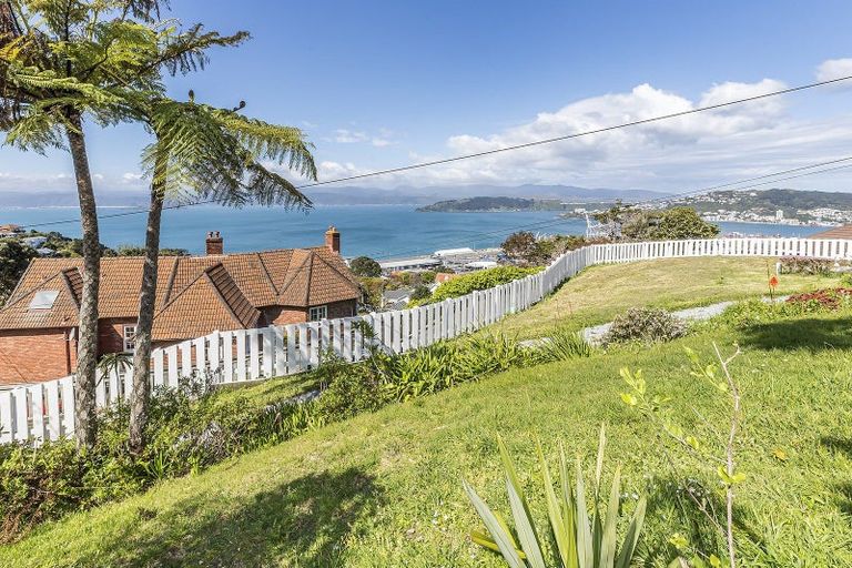 Photo of property in 15a Wade Street, Wadestown, Wellington, 6012