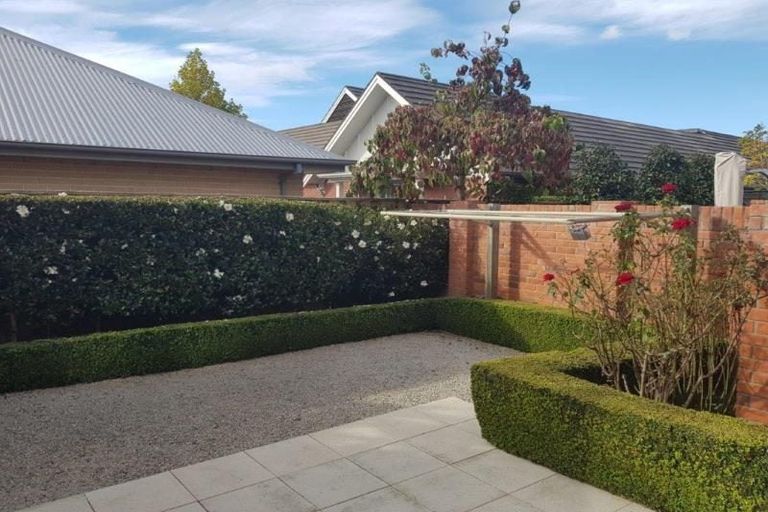 Photo of property in 15 Henley Green, Northwood, Christchurch, 8051